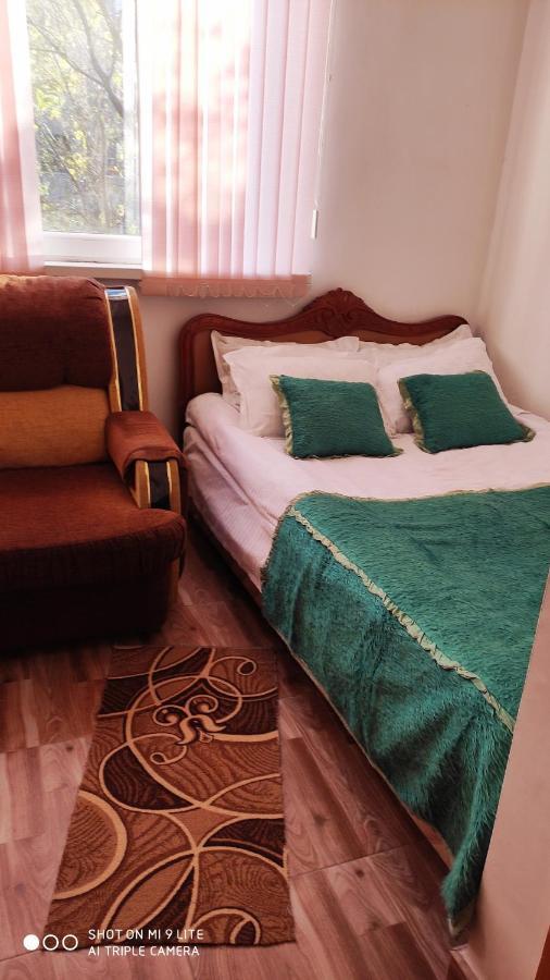 Apartments Azatutyan Avenue 9, Кв 19 예레반 외부 사진