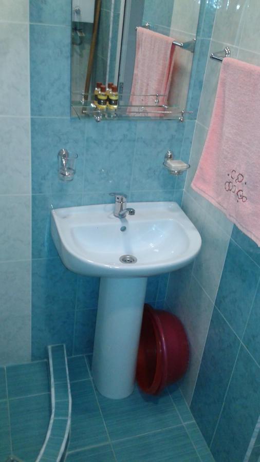 Apartments Azatutyan Avenue 9, Кв 19 예레반 외부 사진