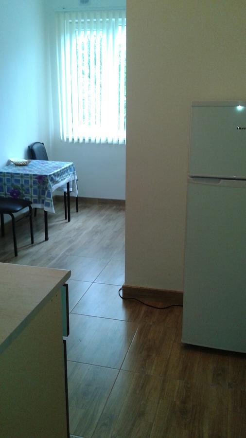 Apartments Azatutyan Avenue 9, Кв 19 예레반 외부 사진